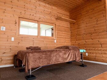 ライトボディ(Light-body)/店内は広い完全個室