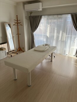 LIVRAX BODYの写真/【日々のお疲れから解放◎】もみほぐし＋ストレッチコースで気になる箇所を集中ケア！眼精疲労も改善♪