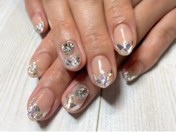 アミネイルズ(AmiNails)/ガラスフレンチ♪