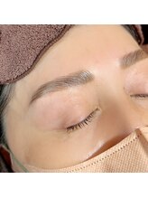 ビーコネクシヨン(美 connection)/HBL ハリウッドブロウリフト