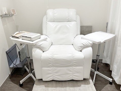 ネイル リクライニングソファ