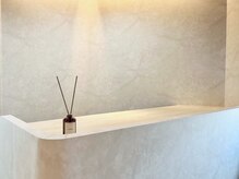 ウノ アッベリーナ(UNO × abbel'lina)の雰囲気(アロマの香り♪半個室で落ち着いた空間#眉毛#出雲#アイブロウ)