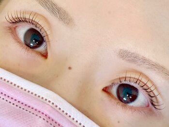 ネイルサロン プール ヴー(Nail Salon Pour Vous)の写真/ラッシュリフトで瞼のリフトUP◆ボリュームラッシュでエアリ-Eye◆まつ毛パーマorエクステで希望の目元に♪