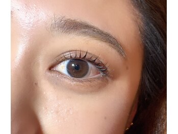 ダズリングビー(Dazzling B)/★ラッシュリフト★