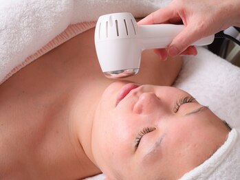 メナードフェイシャルサロン 春日町店/