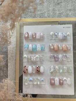 リトルムーン(Little moon)/7月〔hand〕monthly design3