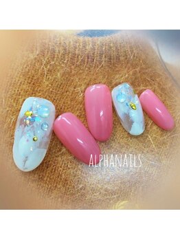 アルファ ネイルズ(ALPHA NAILS)/
