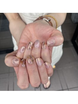 トータルサロン 白べぇーっ プラス/クーポンネイル☆