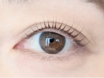 アイラッシュ アンド ヘッドスパ トナリ(TONARI)の写真/次世代まつ毛パーマパリジェンヌラッシュリフトで理想の目元に仕上げます◎朝のメイク時短にもおすすめ♪