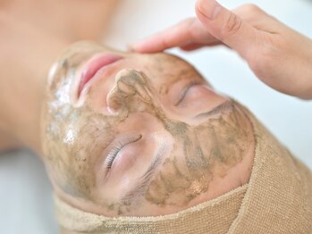 グロウ(glow)/艶玉たるみケア毛穴ニキビケア