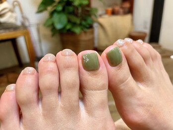 ハウスアンドアイラッシュ ネイル(House&eyelash nail)の写真/【大人女性に好評☆】季節のトレンド”爽やかで涼しげな夏カラー”で足元まで抜かりなく上品＆おしゃれに♪