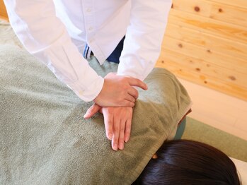 シンユウの写真/《男性歓迎！21時まででお仕事帰り◎》国家資格所持の【整体70分￥7,980～】匠の技で体スッキリ♪