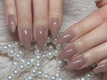 リリオン(RiLion)/ツヤ感ワンカラー リサ