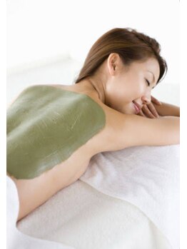 ラポール アンド スムース(rapport and smooth)/クレイセラピー（背中）