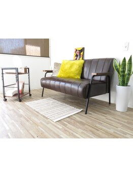 仕事帰り・早朝OKのサロン