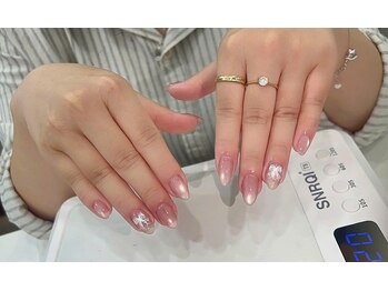ヘブン ネイル 鶯谷(HEAVEN Nail)/上品で優しいデザイン
