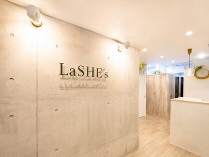 ラシーズ 梅田茶屋町店(La SHE's)の写真