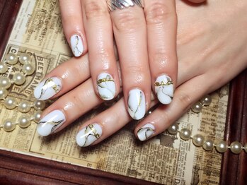 カットアンドスタイル クラウン(Cut & Style Clown)/ジェルやり放題【横浜】