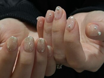 アイネイルズ 梅田店(I nails)/シンプル個性派デザイン¥9700