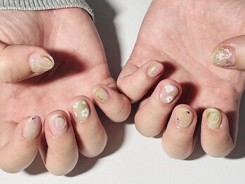 フラワーネイル