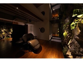 ジョイボックス リバープラス(JOYBOX Riverplus)/落ち着いたヘッドスパブース