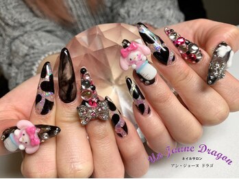 アン ジョーヌドラゴ/【ロングネイル】ハートネイル