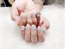 フローラ/うるうるオーロラ氷ネイル