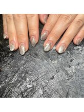 イル(ile)/ぷっくりネイル