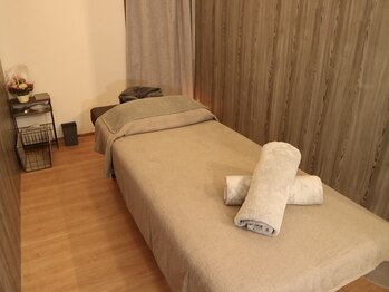 サロンラペーシュ(Lapeche)/施術室 手前