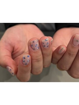 ショートネイルデザインが豊富