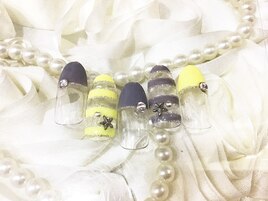 【春】クリアボーダーネイル