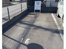 ミセレルオカザキ(MISEREL OKAZAKI)の雰囲気（駐車場：細川ハイツ モネ【16番】）