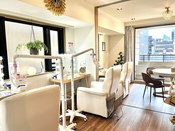 ルアナシンフォニア エクシア 東銀座店(Luana-Sinfonia)/高級感溢れる眺めの良いサロン♪