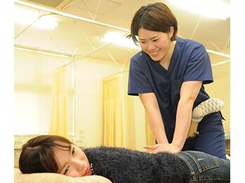 基山わいわい整骨院 整体院/女性の先生も在籍