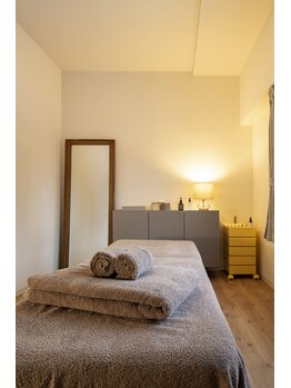 ホール 札幌円山(WHOLE)/温かみのある落ち着いた空間