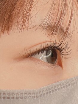 パスタイムネイルズ(Pastime nail's)の写真/目元の印象を華やかに！あなただけのお洒落な目元を演出☆エクステの種類も豊富でカラーエクステも取扱い◎
