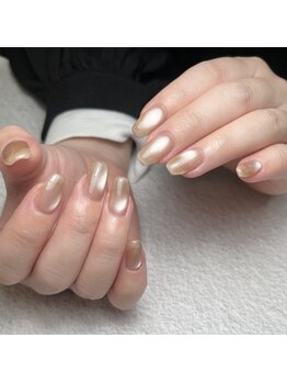 ラフィーナ(RAFFINA)/マグネットネイル