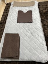 眠温(ネオン)/足つぼ・もみほぐしはこちらで