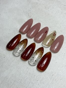 ムート(MOOT)/さり気ないバレンタインネイル