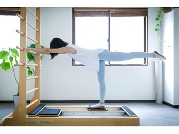 ピラティススタジオビービー 南青山(B&B)/肩こり腰痛改善にもピラティス