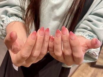 アルカナ(ARCANA)/グラデーションネイル￥7,500