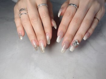 アズマヤ ネイルズスタジオ(azumaya nails studio)/