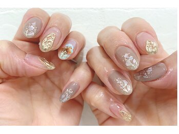 デザイン9.000円