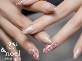 水光マグネットフレンチネイル