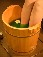 心 リラクゼーション/【ハーブ足湯でスッキリ】