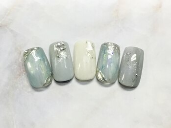 ネイルアンドまつげ リュフェール 五反田(Nail Lufaire)/雪の結晶ニュアンスブルー