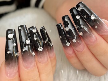 マーベラス ネイル デザイン(Marvelous Nail Design)/ブラックグラデーション