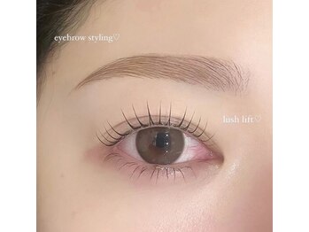 アンフルール 札幌店(Une fleur)/【ラッシュリフト×アイブロウ】