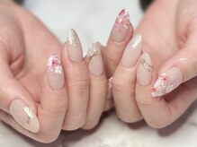 季節のデザインネイルもお任せ◎