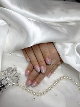 ビビ(ViVi)/グラデーションネイル